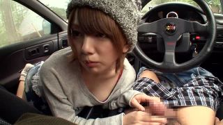 【フェラチオ】AV女優の希美まゆちゃんが企画でヒッチハイク!素人さんの車に乗り込み、フェラと手コキを無邪気にご奉仕www主観で見れちゃいます♪